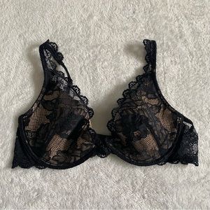 Victoria’s Secret very sexy black lace beige push up no padding bra 34C